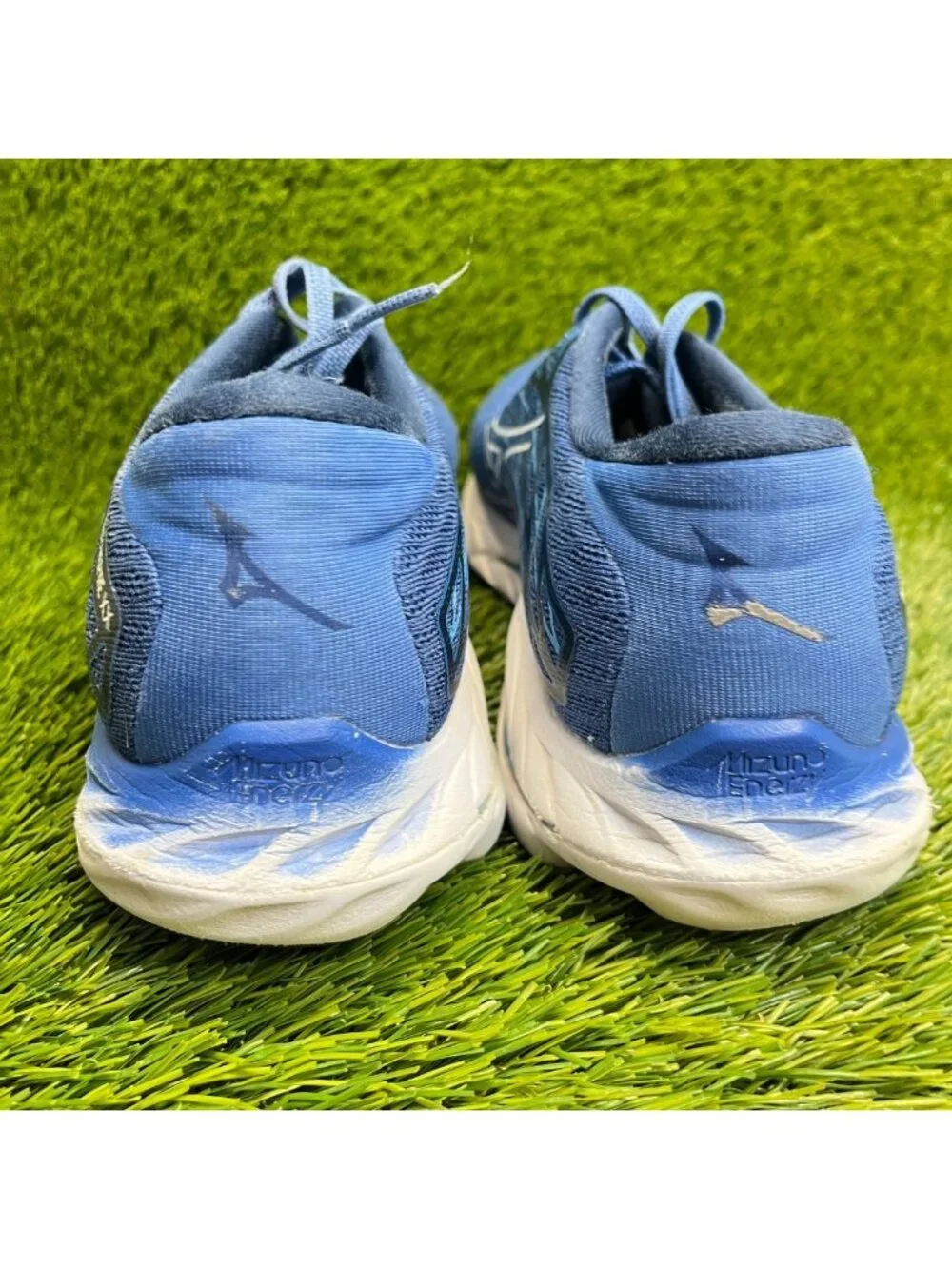 Mizuno Wave Inspire 20 Mens Size 12 Blue White Athletic Running Shoes Sneakers